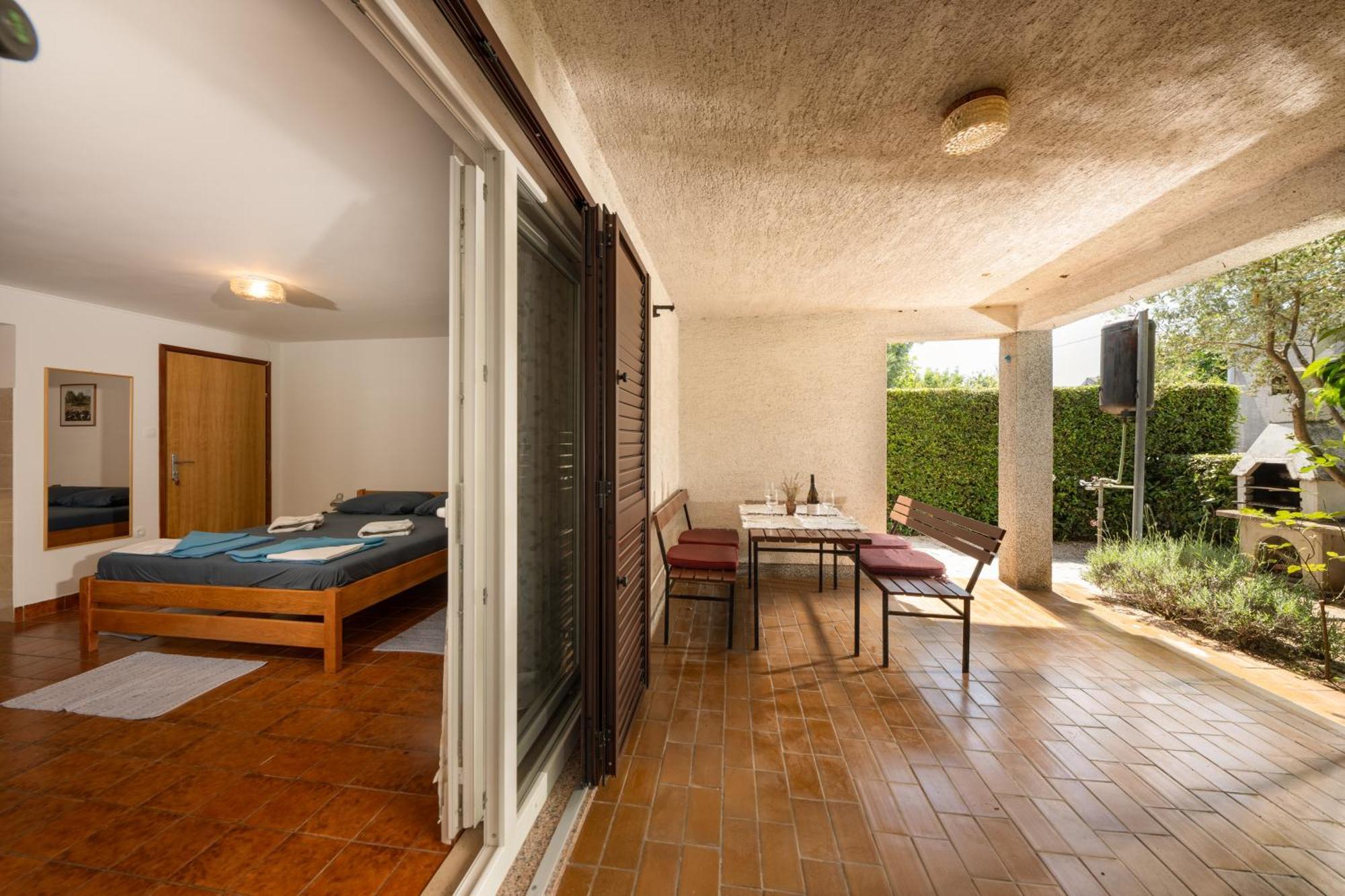 Klepac Studio Krk Town Extérieur photo